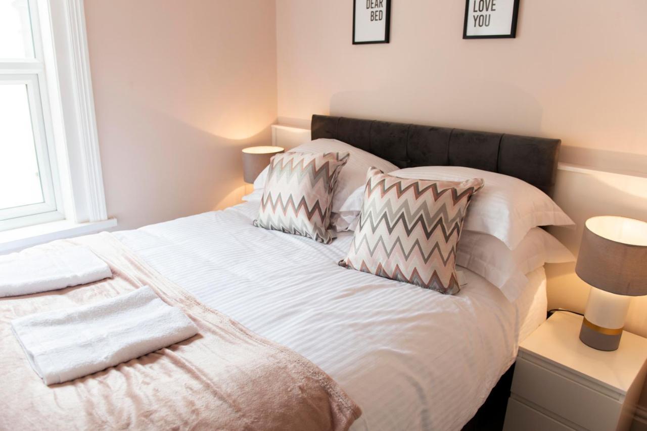 Charles Alexander Short Stay - Highcliffe Apartments Кливлис Экстерьер фото
