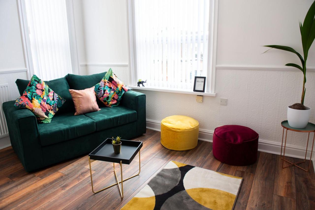 Charles Alexander Short Stay - Highcliffe Apartments Кливлис Экстерьер фото