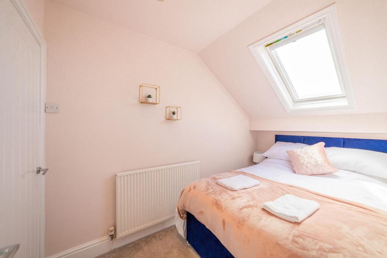 Charles Alexander Short Stay - Highcliffe Apartments Кливлис Экстерьер фото