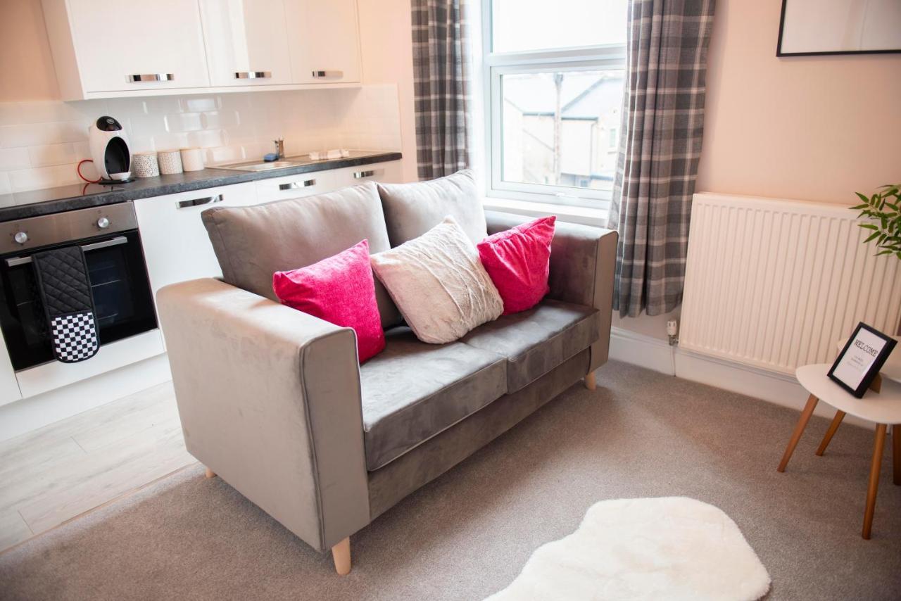 Charles Alexander Short Stay - Highcliffe Apartments Кливлис Экстерьер фото
