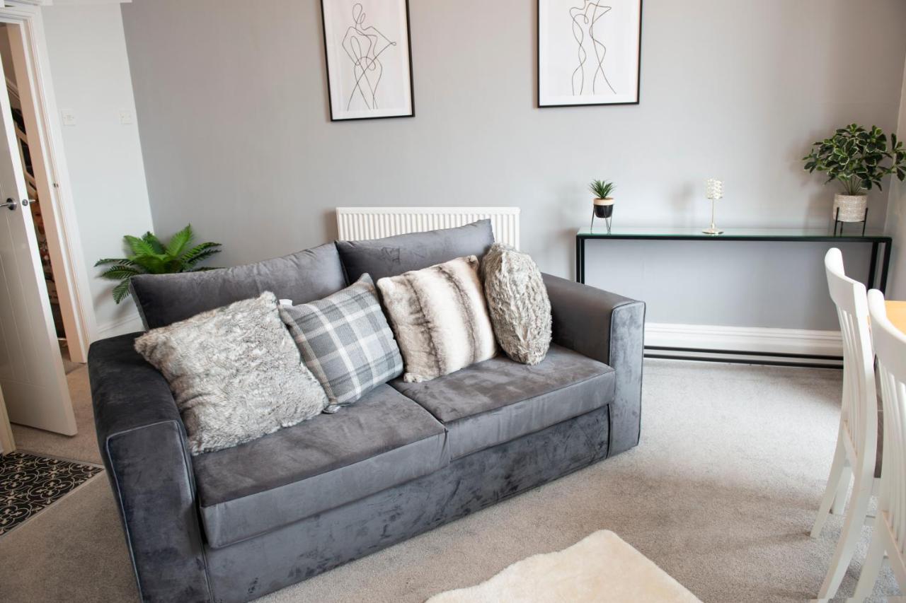 Charles Alexander Short Stay - Highcliffe Apartments Кливлис Экстерьер фото