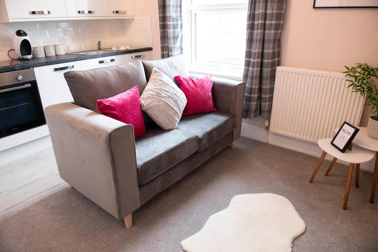 Charles Alexander Short Stay - Highcliffe Apartments Кливлис Экстерьер фото