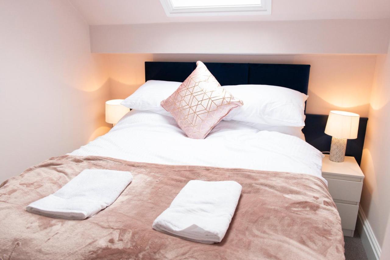 Charles Alexander Short Stay - Highcliffe Apartments Кливлис Экстерьер фото