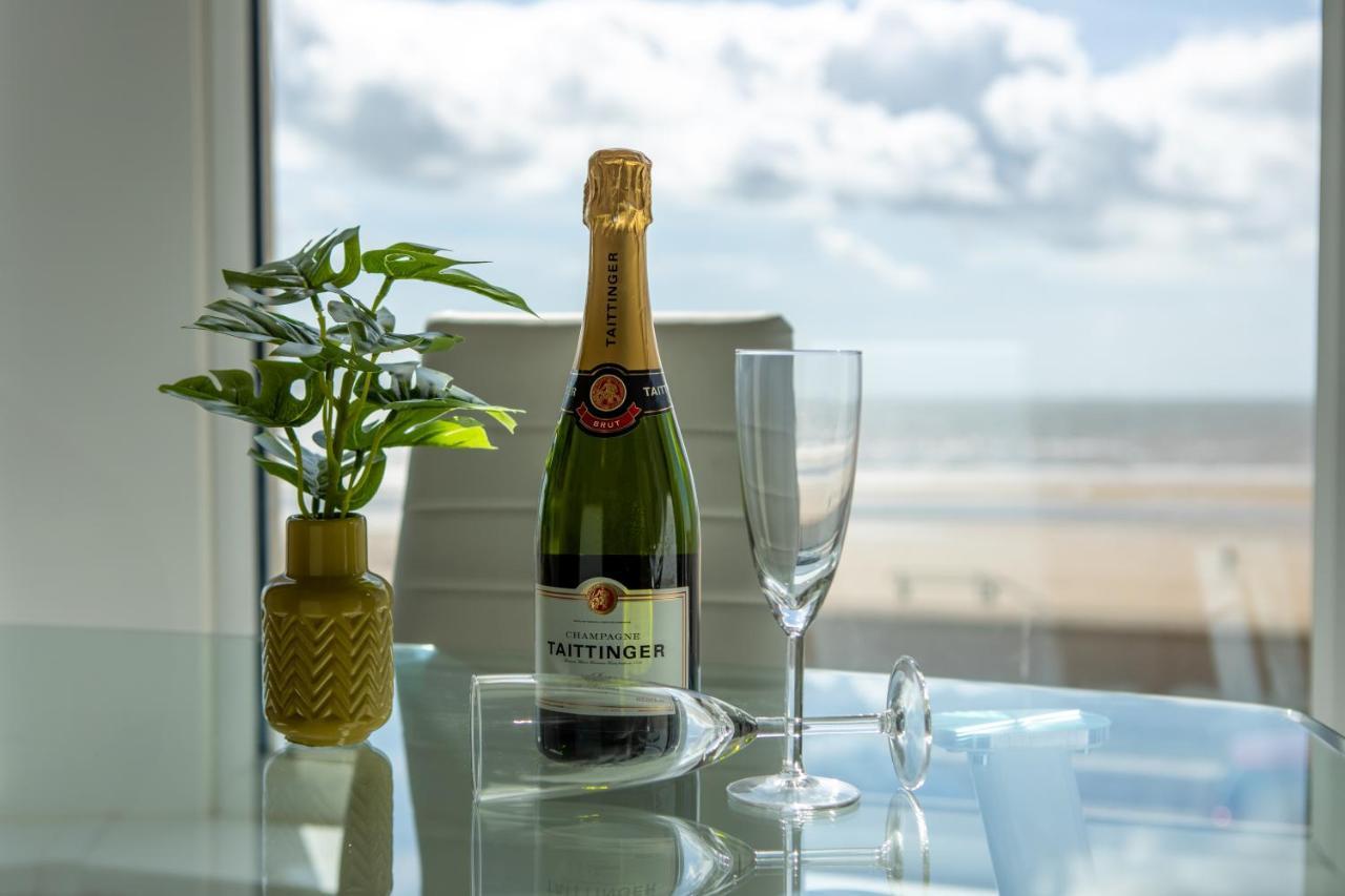Charles Alexander Short Stay - Highcliffe Apartments Кливлис Экстерьер фото