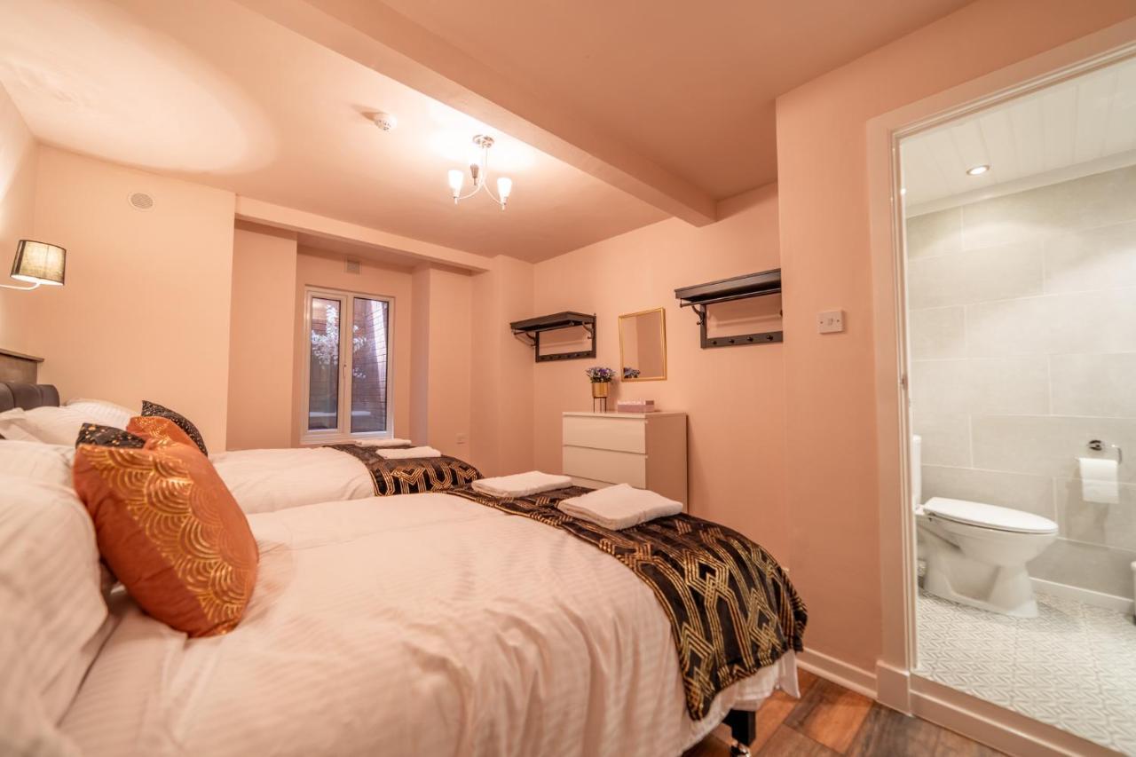 Charles Alexander Short Stay - Highcliffe Apartments Кливлис Экстерьер фото